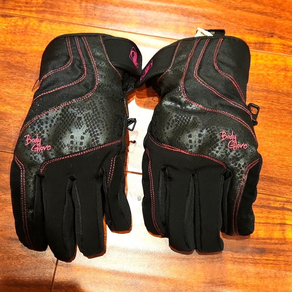 Body Glove Snow Gloves size L